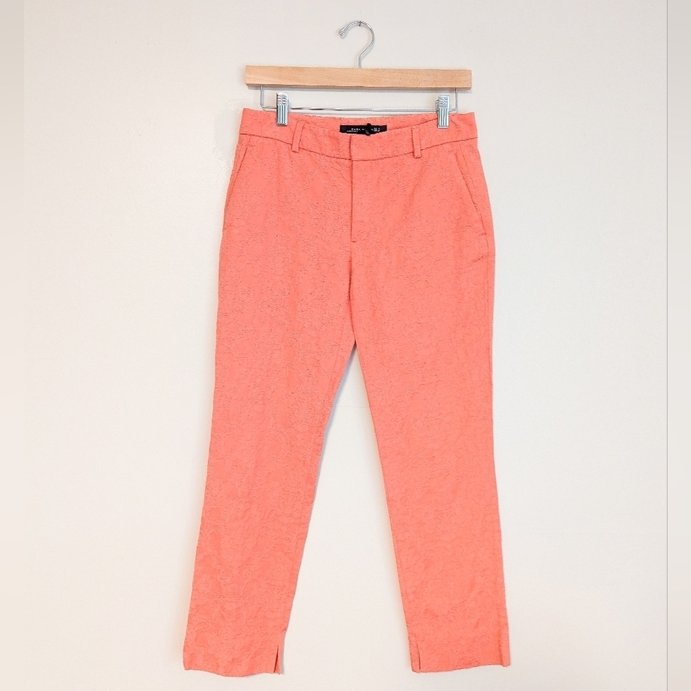 Zara Peach Paisley Capris NWOT